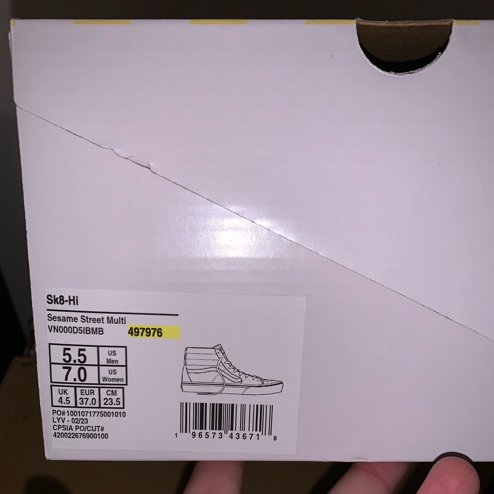 NEW IN BOX SESAME STREET VANS - Picture 3 of 3